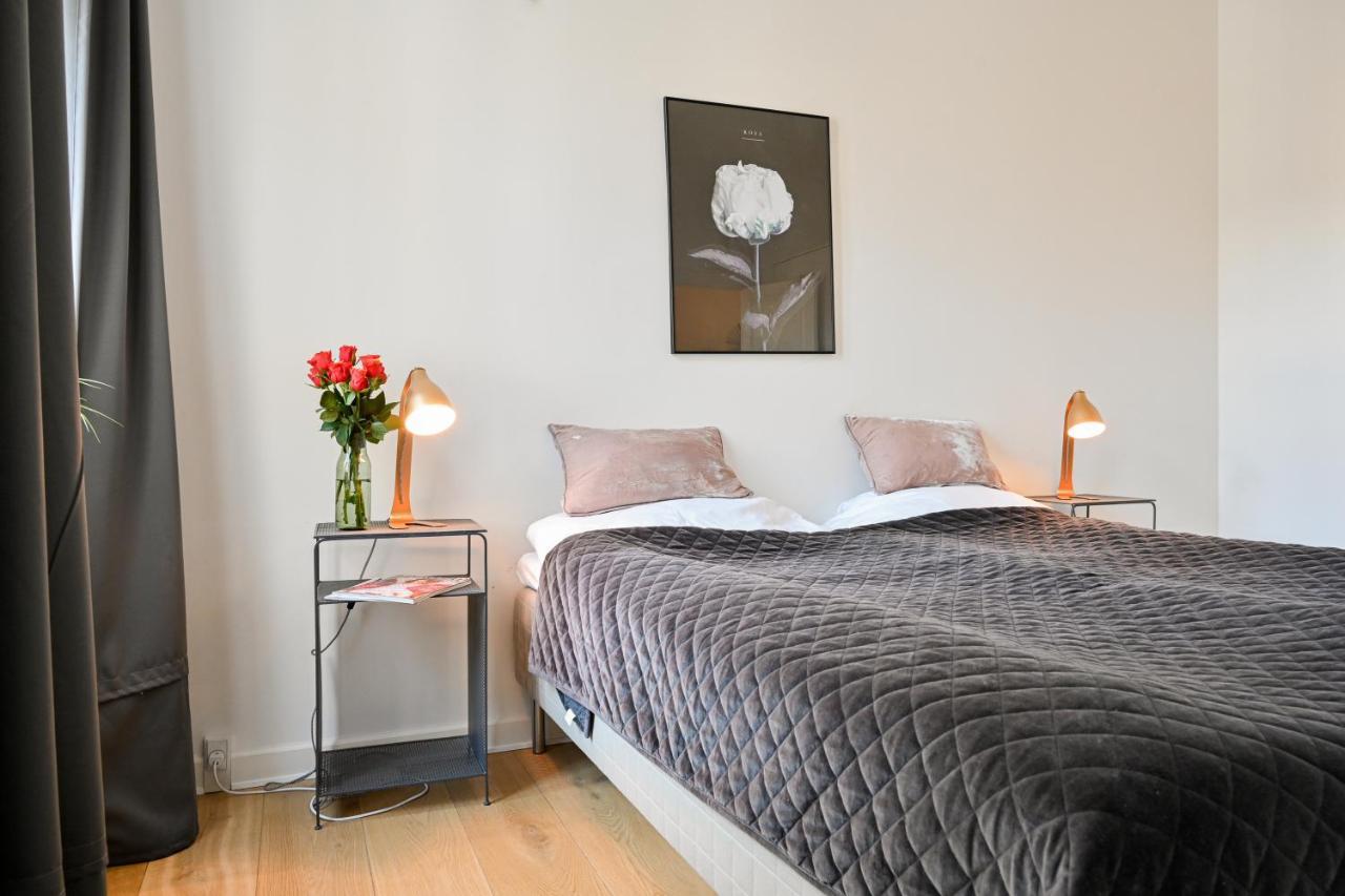 Sanders Arrow - Chic Three-Bedroom Apartment In The Middle Of コペンハーゲン エクステリア 写真