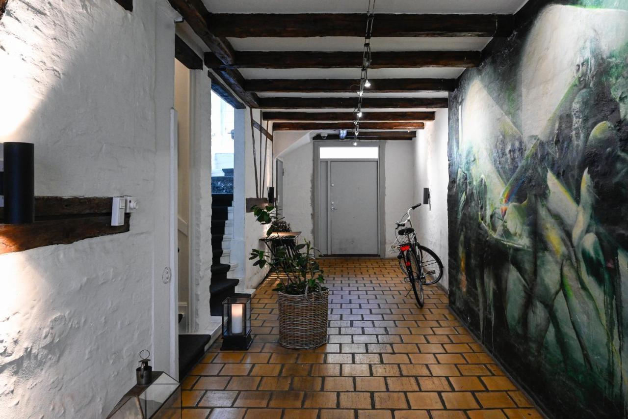 Sanders Arrow - Chic Three-Bedroom Apartment In The Middle Of コペンハーゲン エクステリア 写真